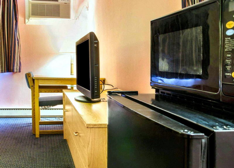 Econo Lodge (Village Inn) - From Website
